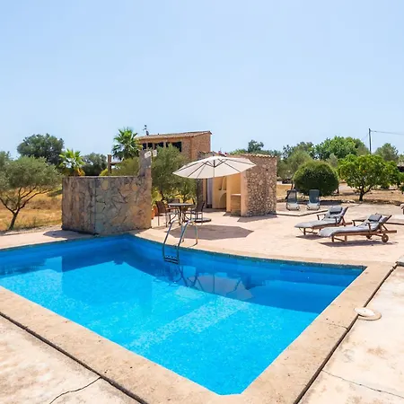 Carboneta Villa *